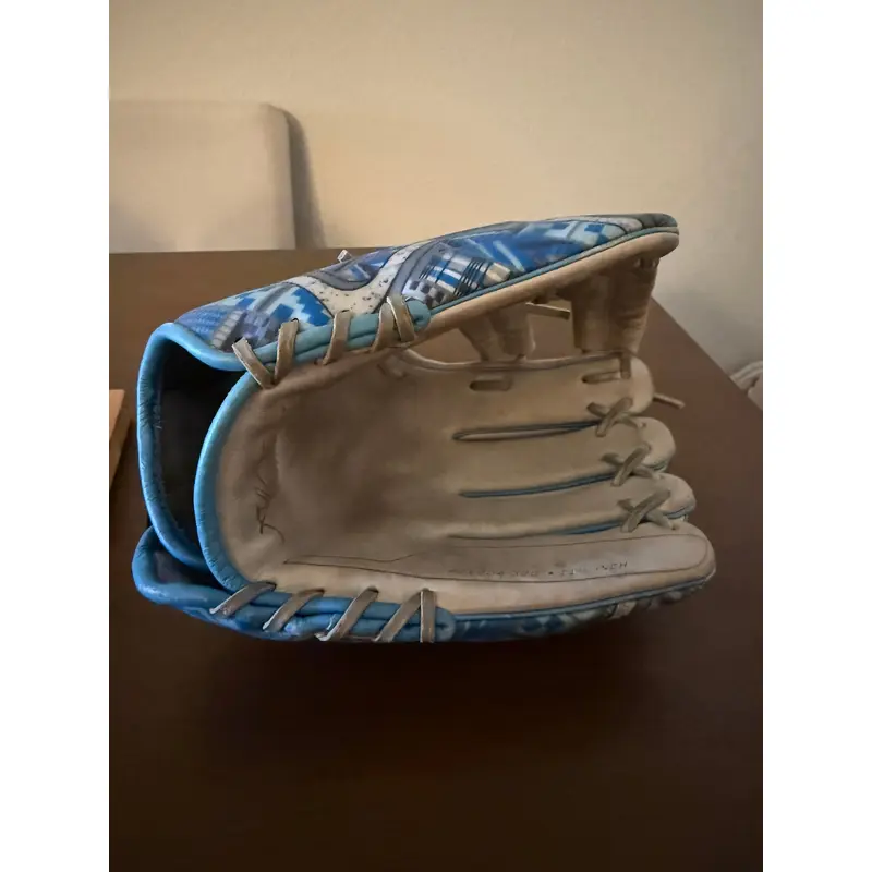 Rawlings Right Hand Throw Infield REV1X Baseball Glove 11.5" (Used)