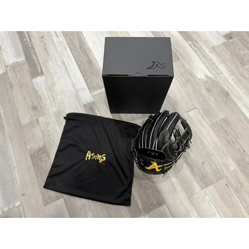 Custom Atoms Japan Baseball Glove