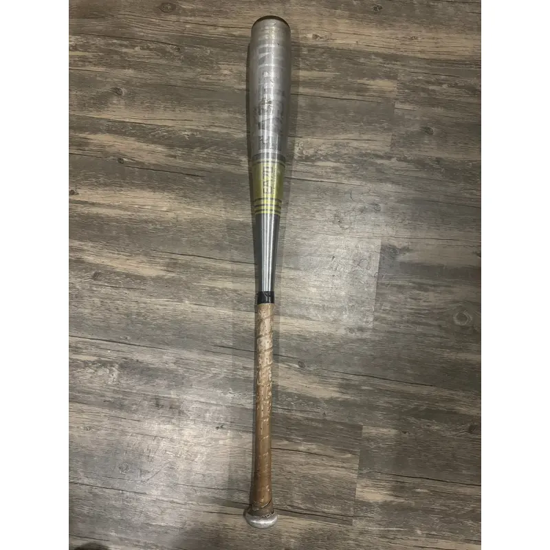 Easton Bat (-6) 25 oz 31" (Used)