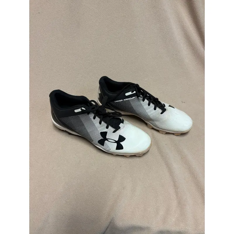Black Men's Size M 11.5 (W 12.5) Adult Under Armour Low Top Molded Cleats (Used)