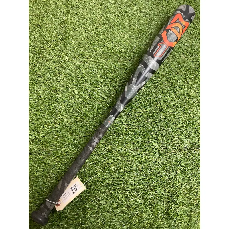 Used 2024 Easton MAV1 Bat USSSA Certified (-8) Alloy 22 oz 30"