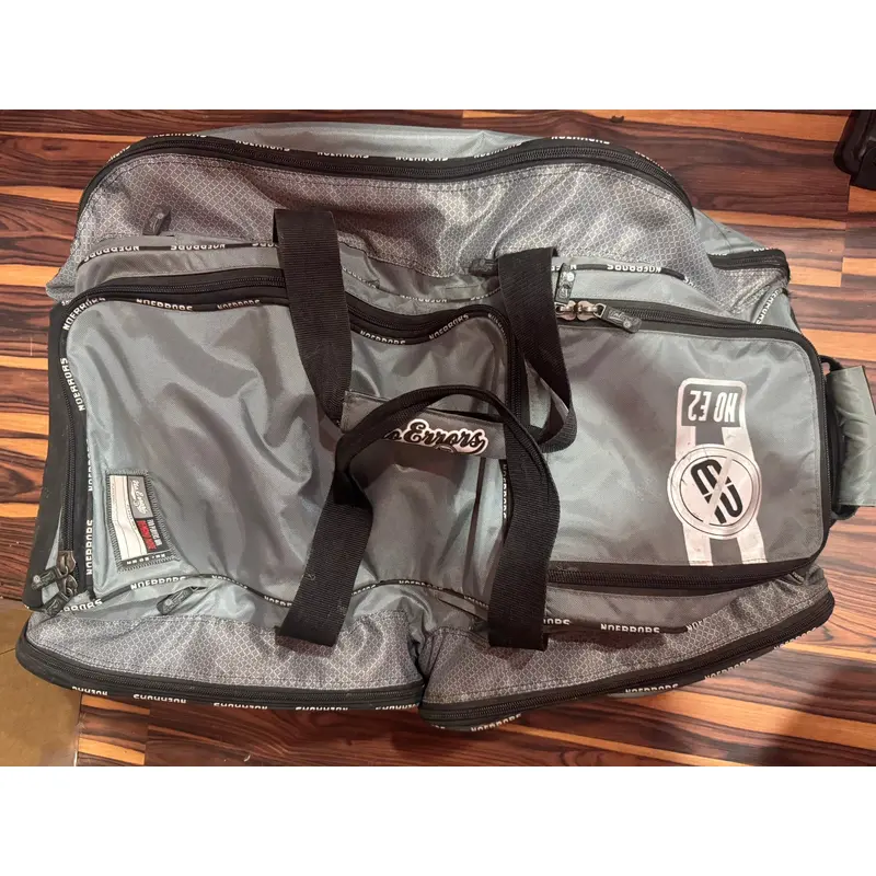 NO E2 Catcher's Bag (Used)