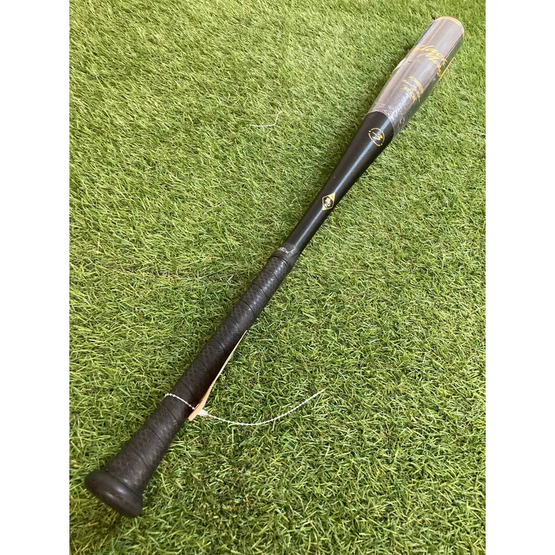 2023 Easton Black Magic Alloy Bat BBCOR Certified (-3) Alloy 31 oz 34" (Used)
