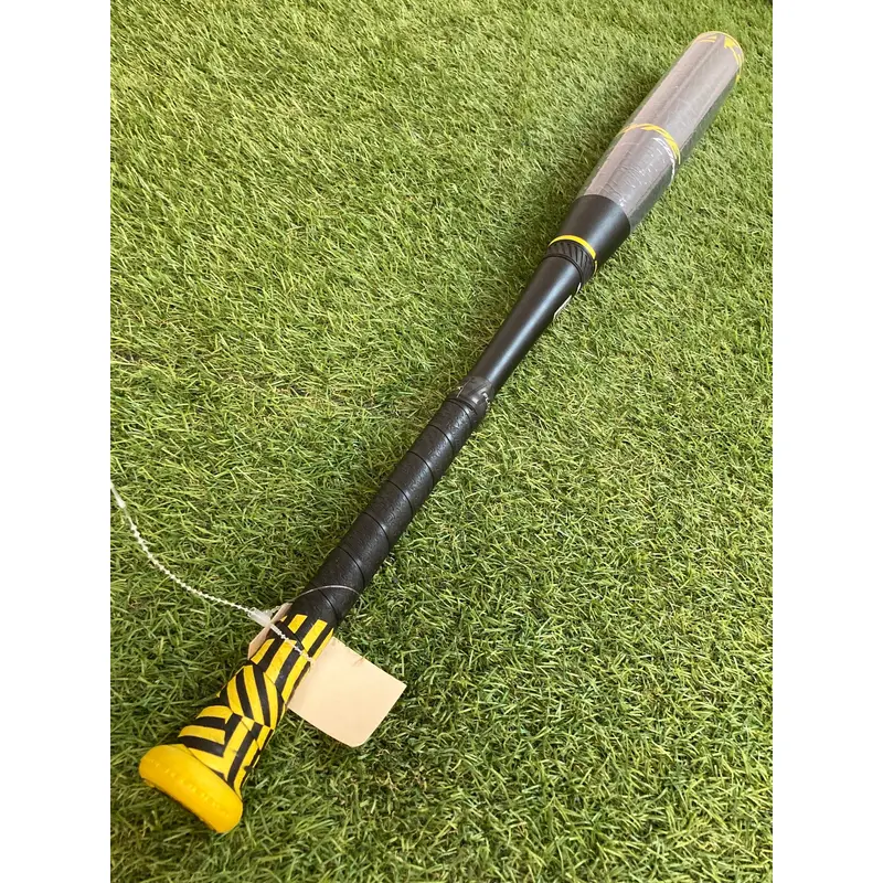 2023 Easton Hype Comp Composite Bat BBCOR Certified (-3) Composite 30 oz 33" (Used)