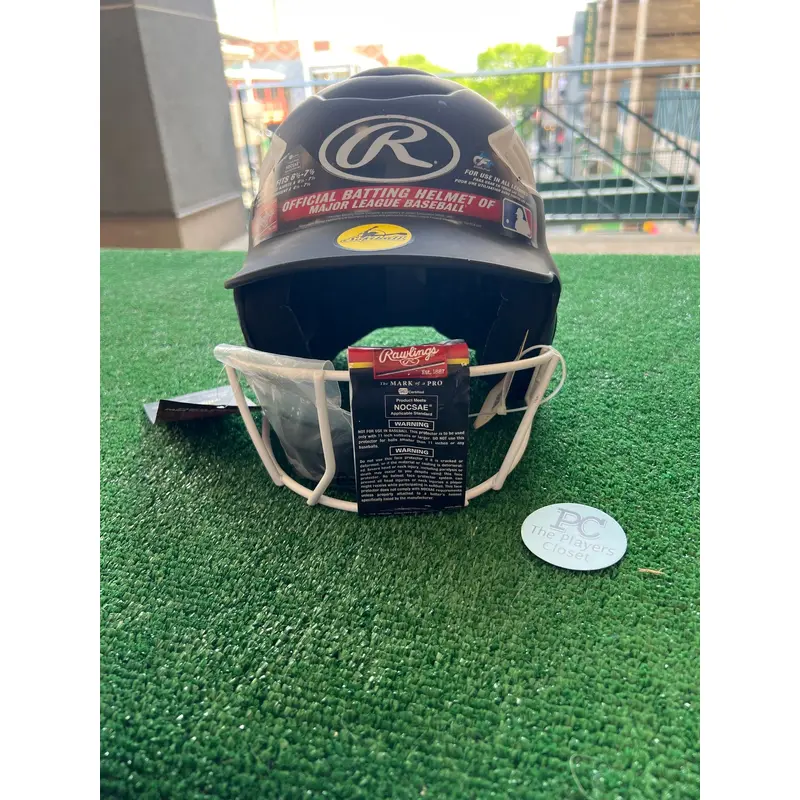 Used 6 1/2 - 7 1/2 Rawlings Batting Helmet