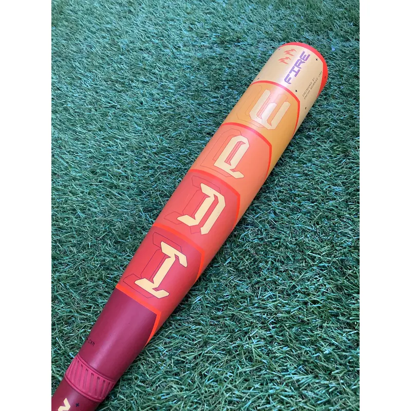 Easton Hype Fire (2 3/4") USSSA Bat (-8) 2025