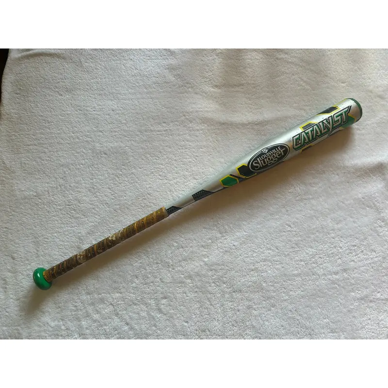 Used Louisville Slugger Catalyst Bat