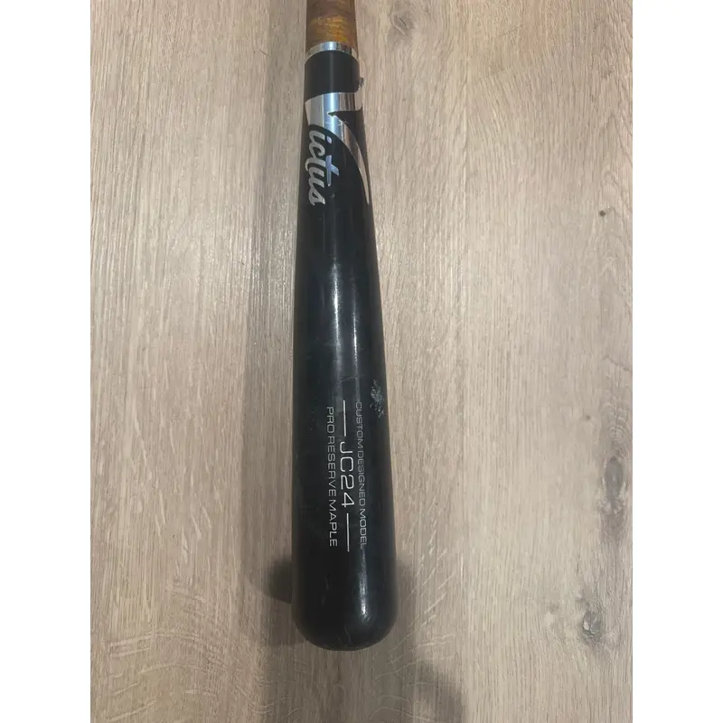 2023 Victus JC24 Maple BBCOR Certified Bat (-3)  29 oz 32" (Used)