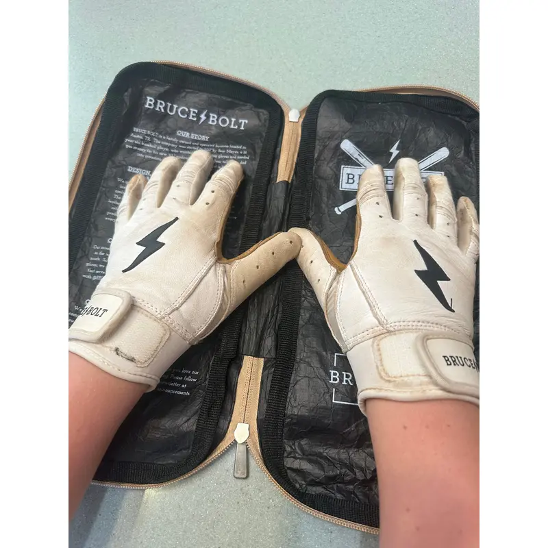 Bruce Bolt Youth Small Batting Gloves (Used)