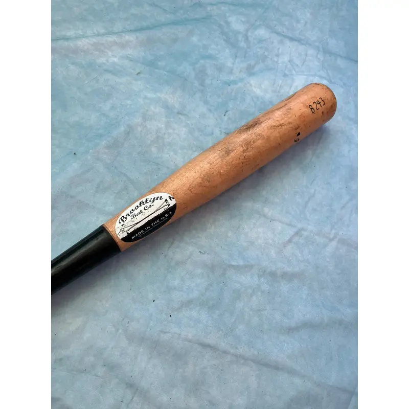 Brooklyn Bat Co B243 Birch 32" (Used)