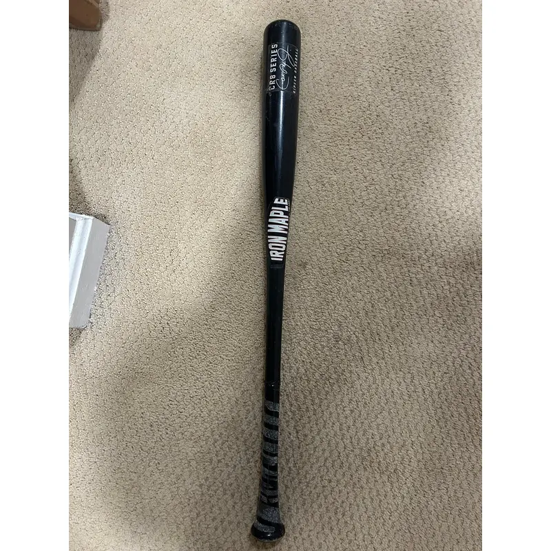 Marucci Iron Maple CR8 Ripken 32"