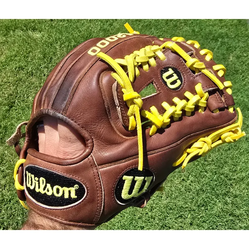 Wilson A2000 1788 11.25 Infielders Glove (New Laces) Excellent Condition