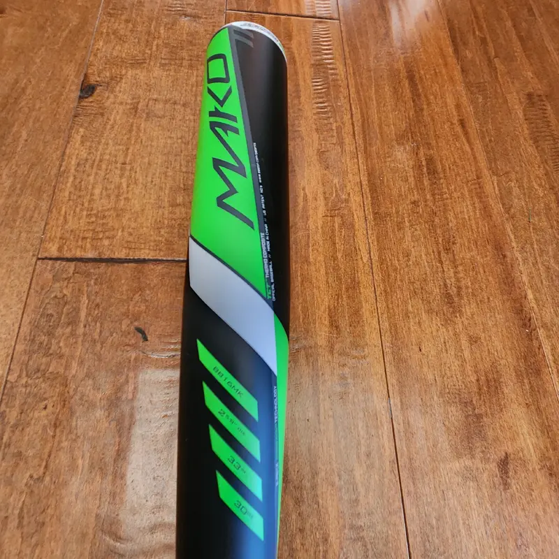 Easton Mako BBCOR Certified Bat (-3) Hybrid 30 oz 33"