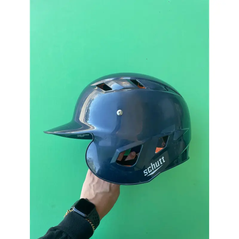 Used Schutt Batting Helmet (Size: Medium)