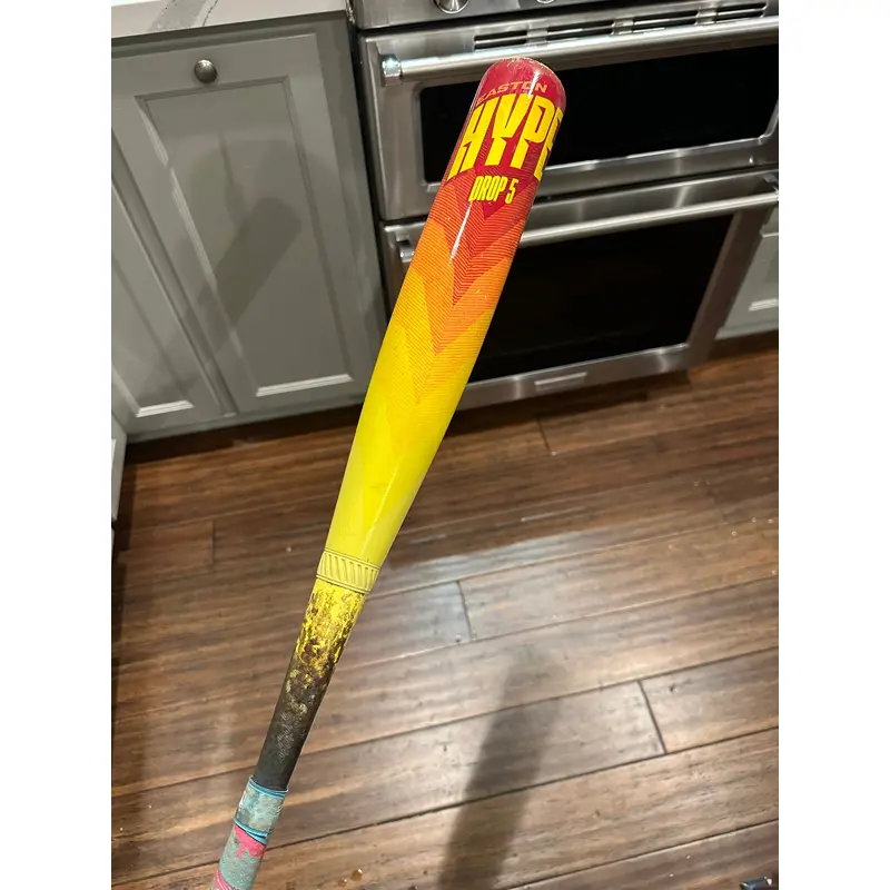 Easton Hype Fire Composite  Bat (-5) 26 oz 31" (Used)