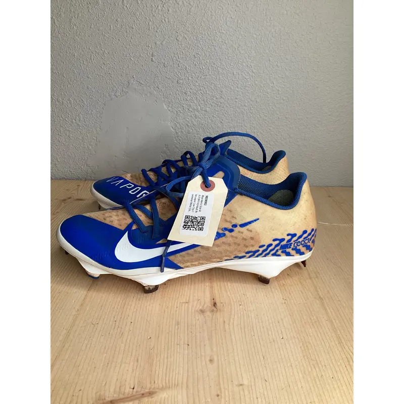 Blue Men's Size M 8.0 (W 9.0) Adult Nike vapor Low Top Footwear Metal (Used)