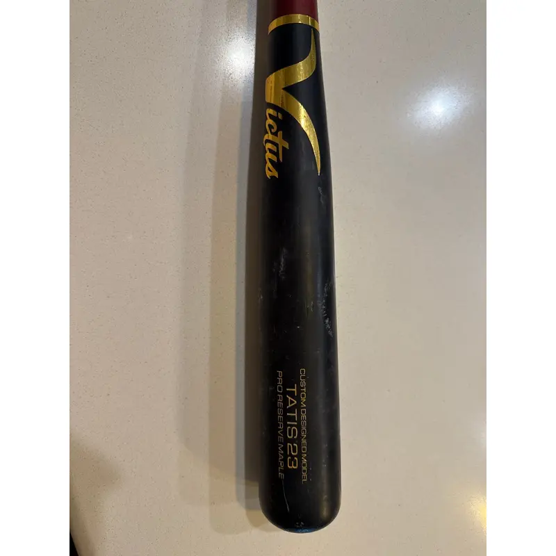 2023 Victus Tatis Maple Bat   32 oz 32" (Used)