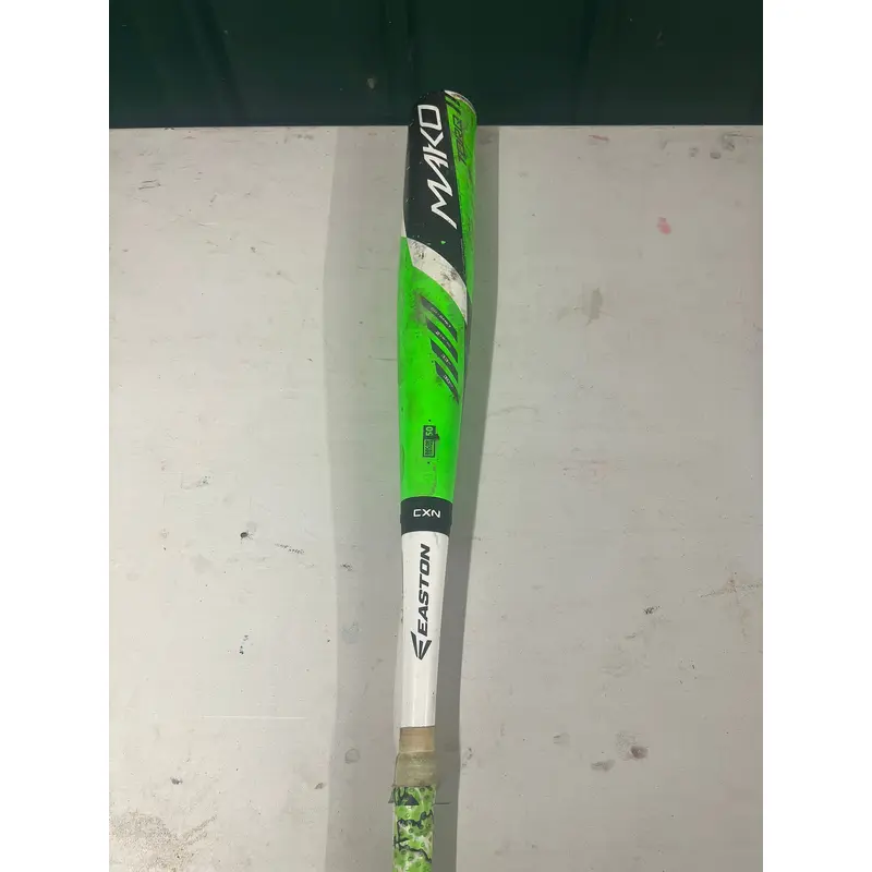 Easton Mako Torq Composite BBCOR Certified Bat (-3) 30 oz 33" (Used)