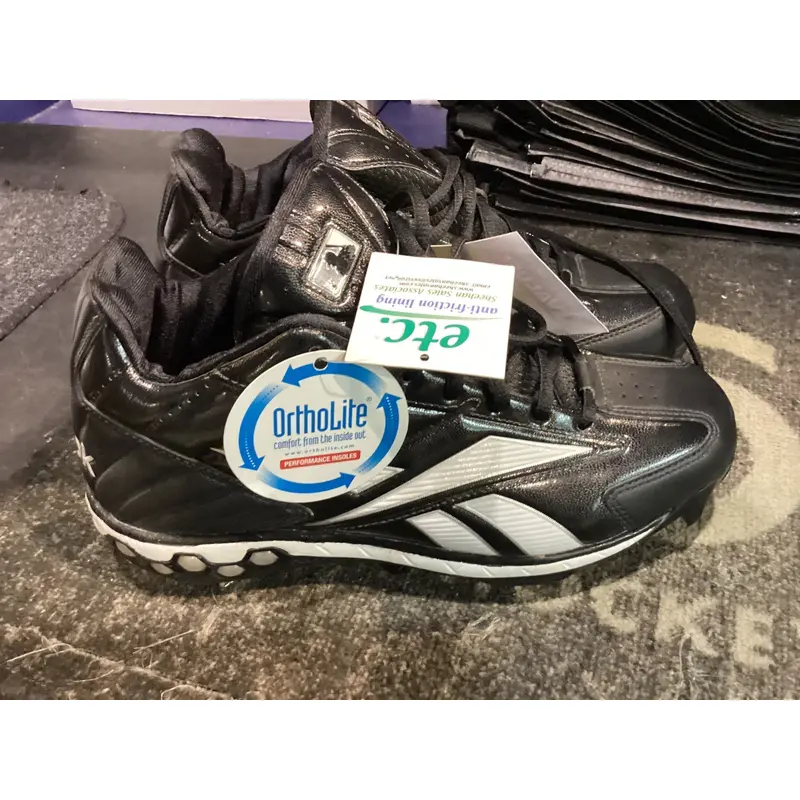 Black Men's Size M 8.5 (W 9.5) Adult Reebok High Top Metal (New)