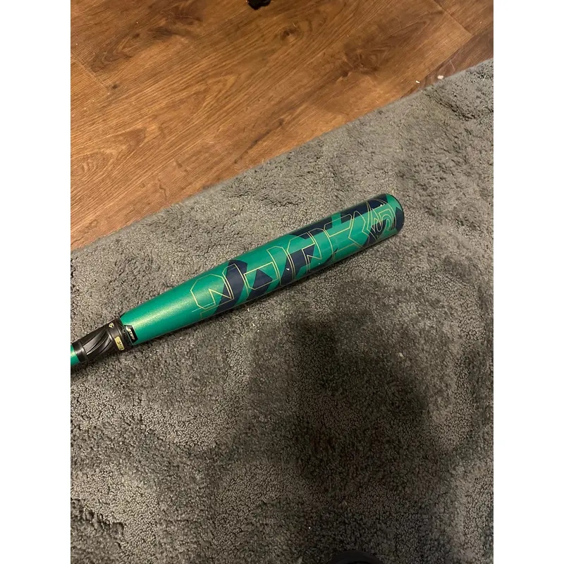 2023Louisville Slugger BBCOR Certified Meta (-3) Composite 30 oz 33" (Used)