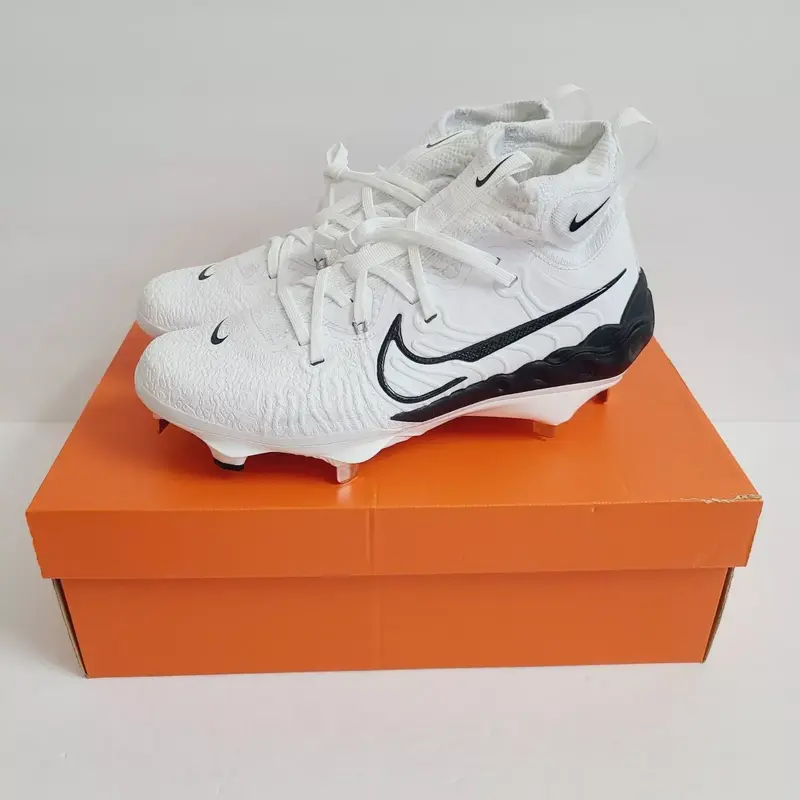Nike Alpha Huarache NXT Baseball Cleats DJ6517-101 Size 7.5 White Black