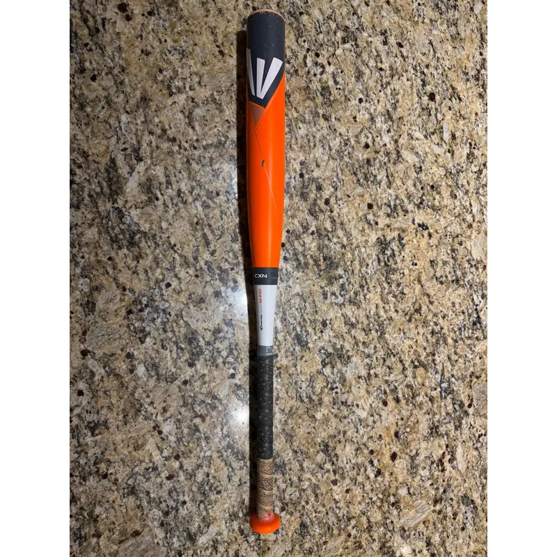 GREAT SHAPE! GENTLY USED & RARE SIZE ORANGE BOMBER BAT!  Easton Mako 29/18 (-11)