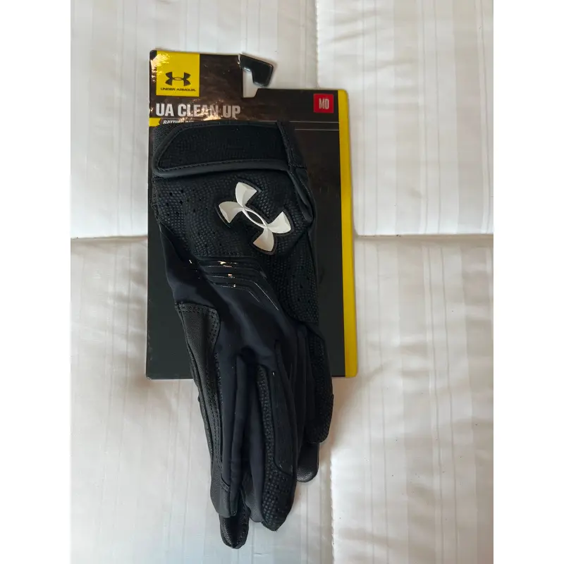 Medium Under Armour clean up Batting Gloves (New)