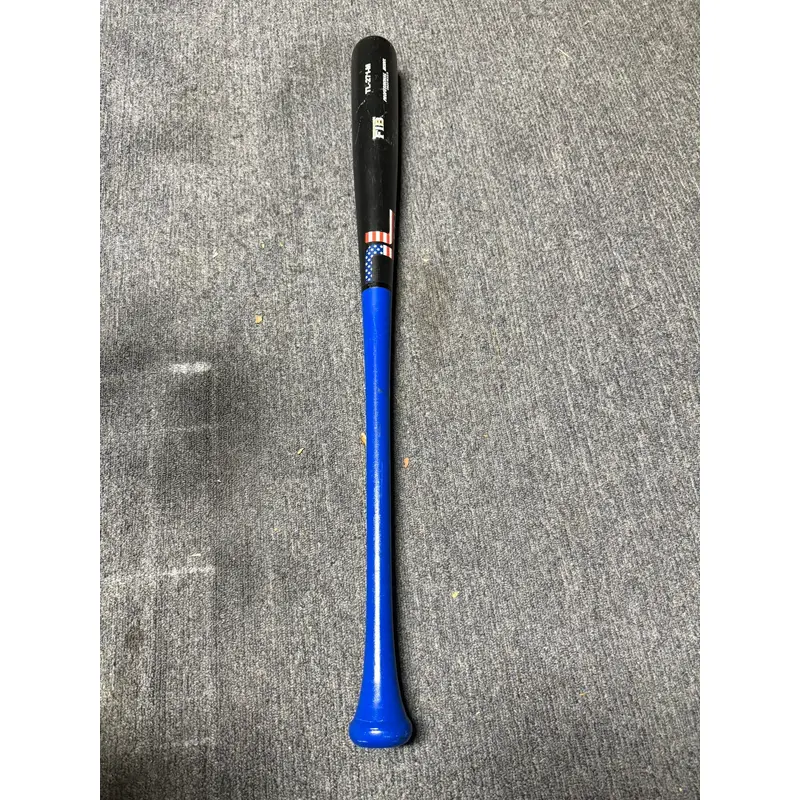 Tucci Bat (-3)  30.5 oz 33.5" (Used)