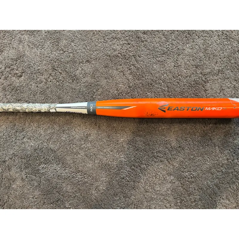 Easton Mako USSSA Certified Bat (-10) Composite 21 oz 31" (Used)