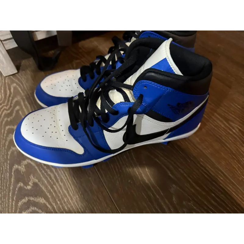 Blue Unisex Adult Size 13.0 (W 14.0) Air Jordan Molded Cleats Cleats (Used)