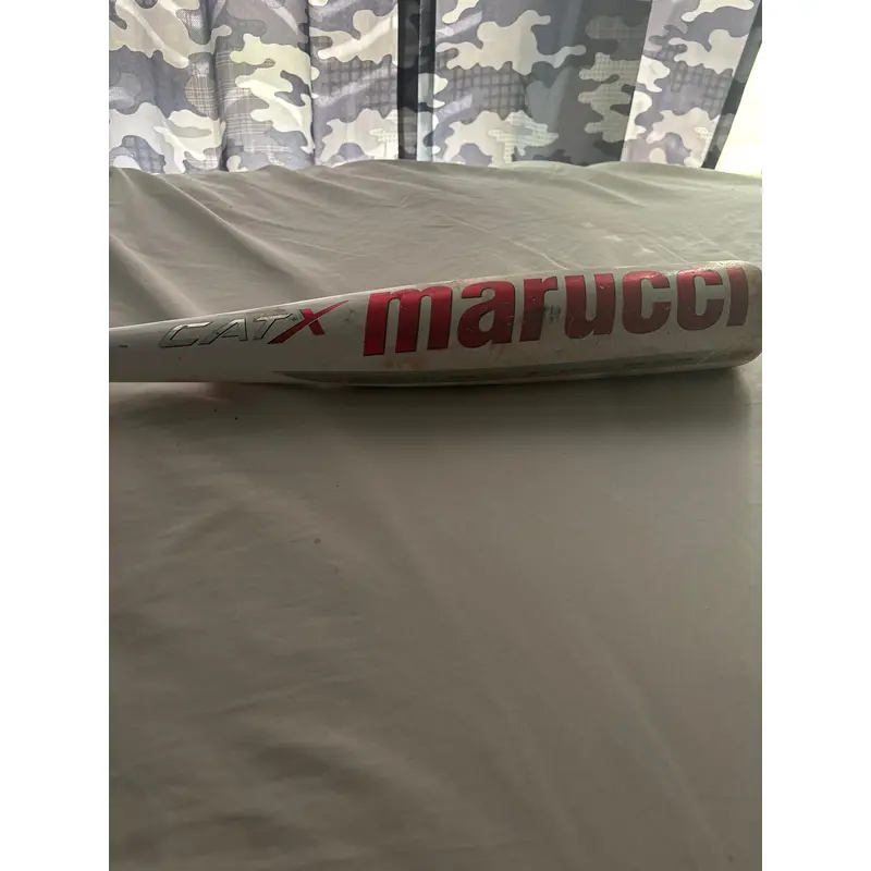 2023 Marucci CAT Alloy USSSA Certified Bat (-8)  22 oz 30" (Used)