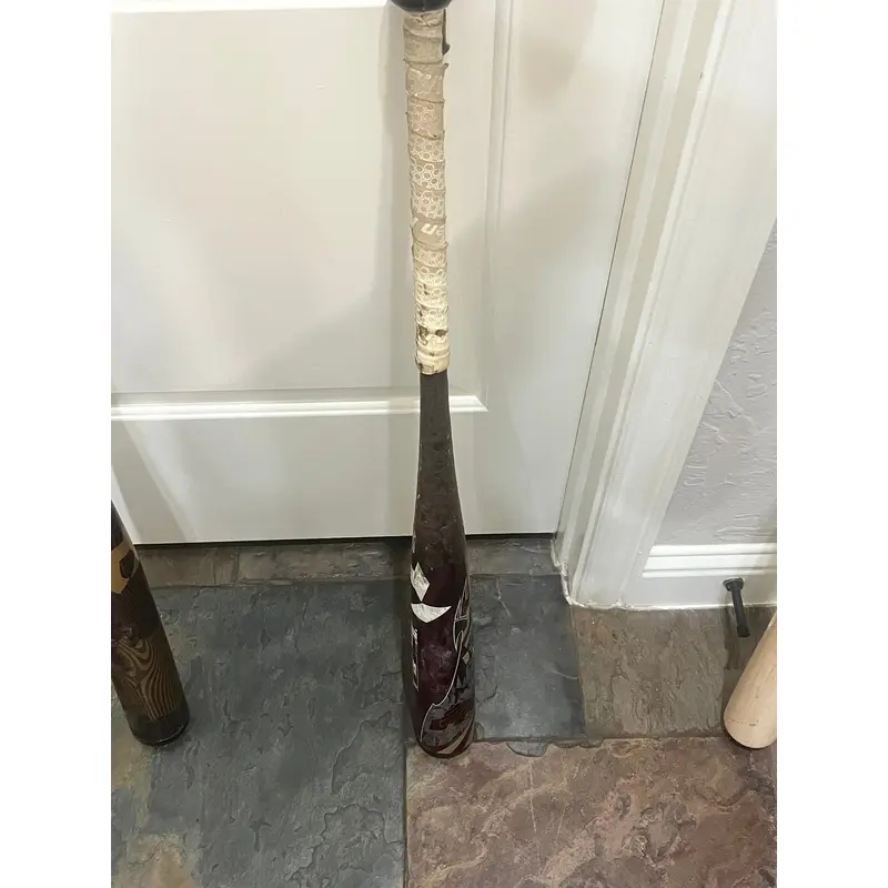 Used DeMarini (-3) 29 oz 32" Voodoo Bat