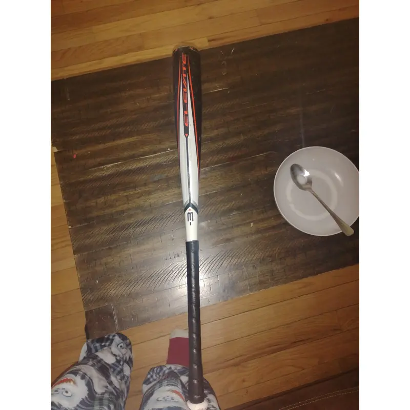 2018 Easton Elevate BBCOR Certified Bat (-3) Alloy 28 oz 31" (Used)