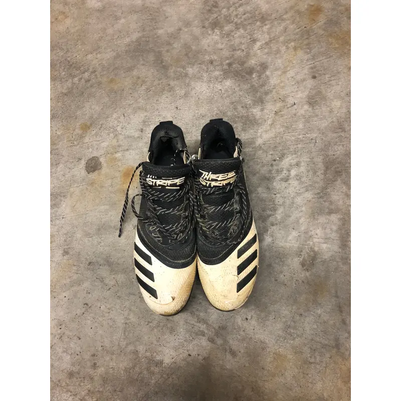 Black Used Metal Low Top Icon V Boost