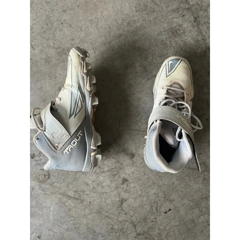 Grey Nike Baseball cleats size 7.5