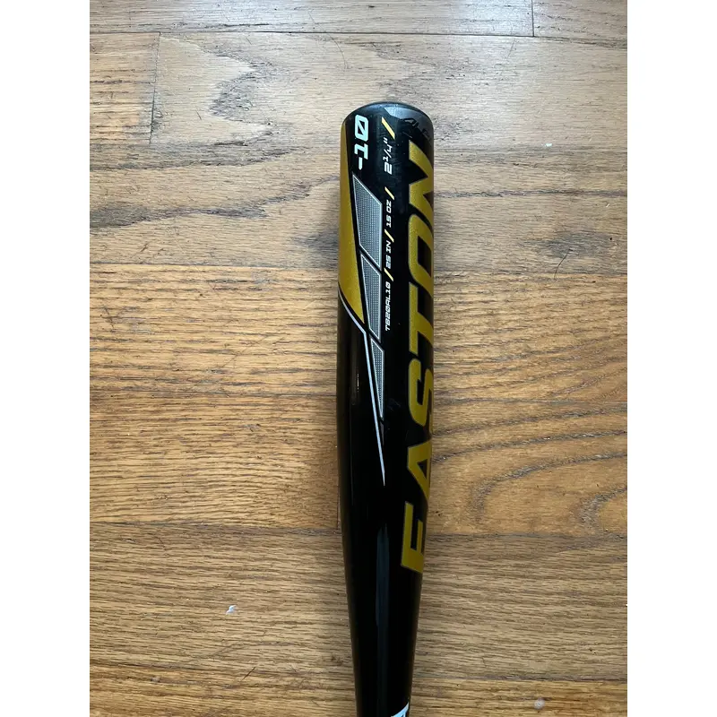 Easton  Alpha bat