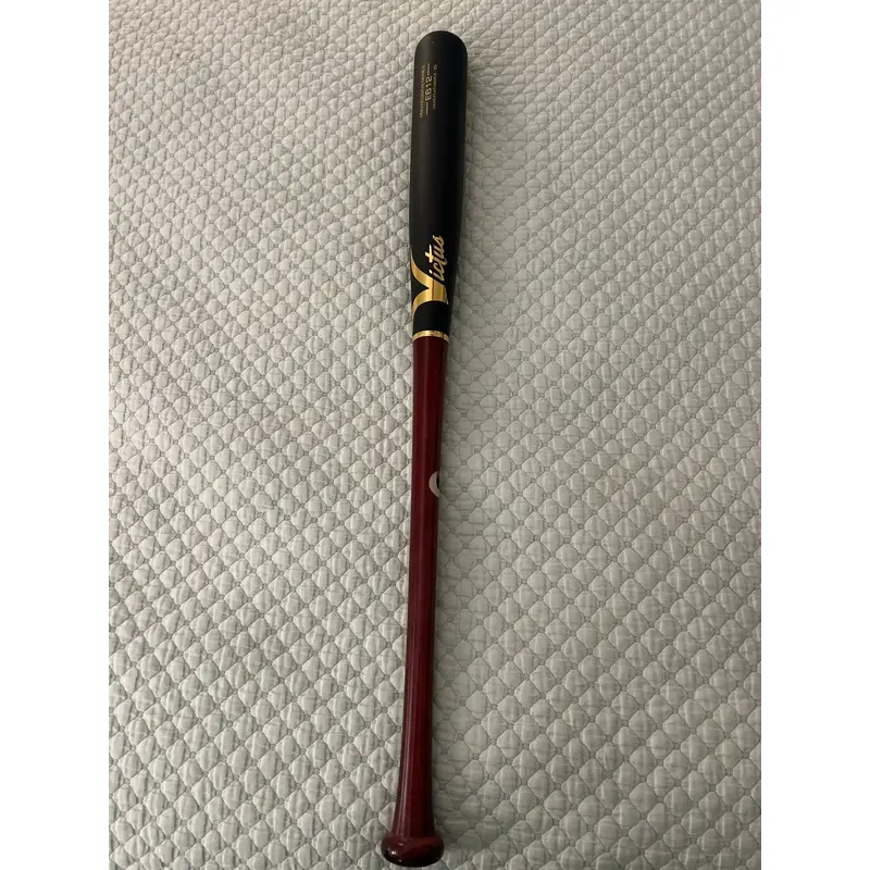 New Victus (-3) 30 oz 33" EB12 Bat