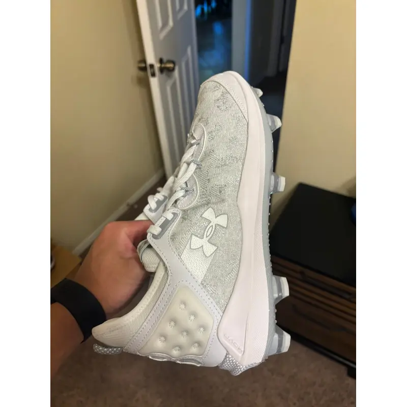 New Size 11 (Women's 12) Under Armour