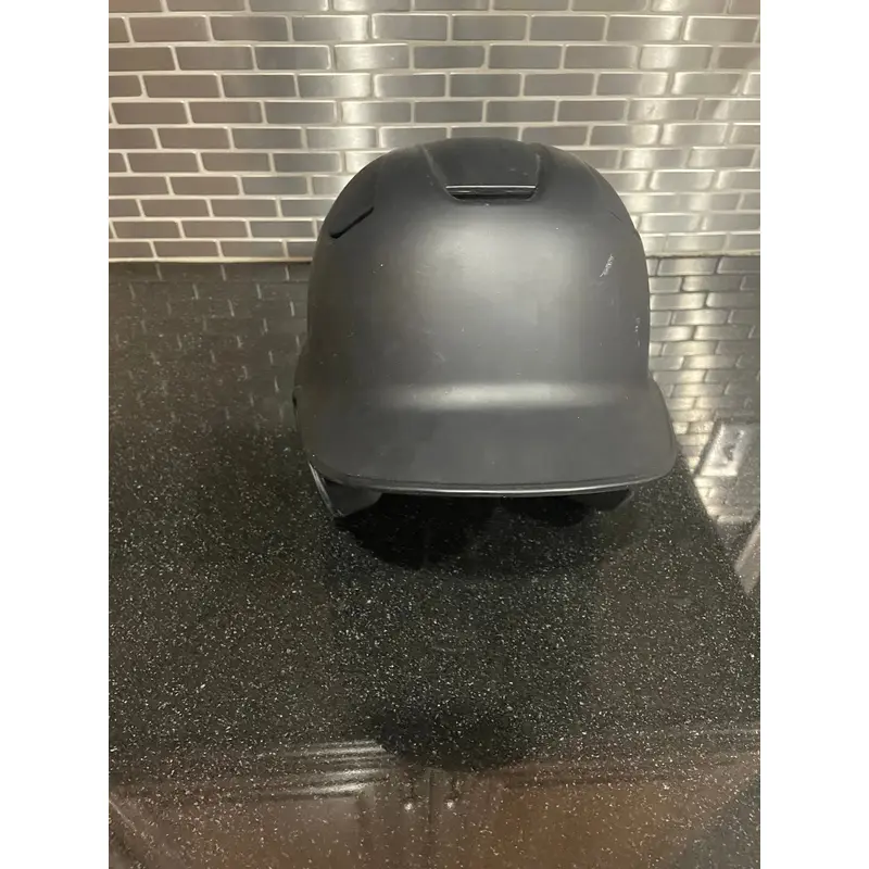 7 1/8 Easton Z5 Batting Helmet (Used)