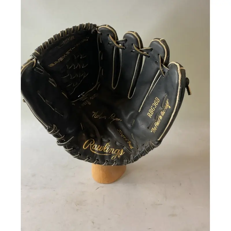 Rawlings Right Hand Throw Infield RBG36B Baseball Glove 12.5" (Used)