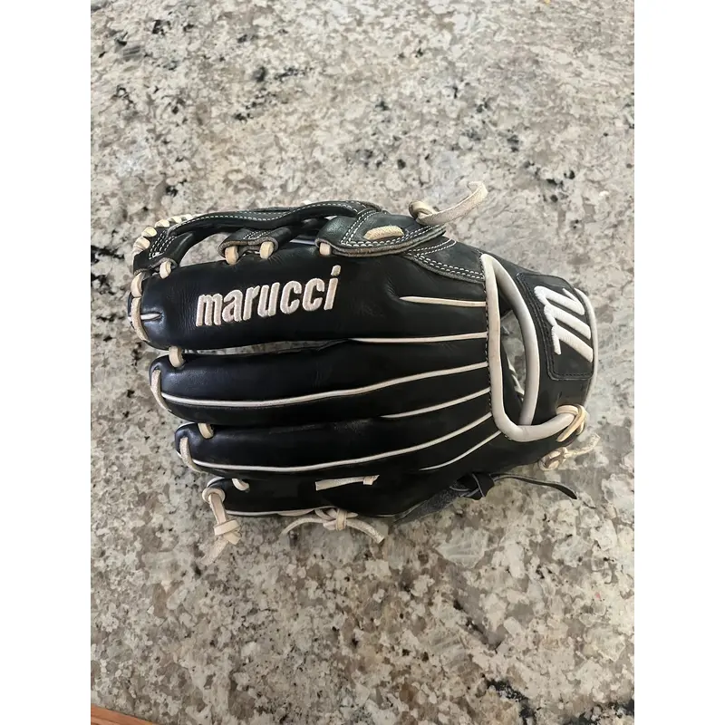 Used Right Hand Throw 11.75" Cypress Series Baseball Glove