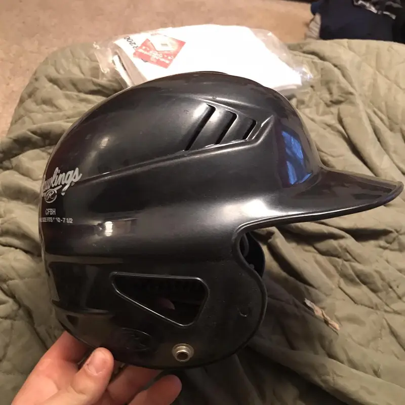 Black Used One Size Fits All Rawlings Batting Helmet