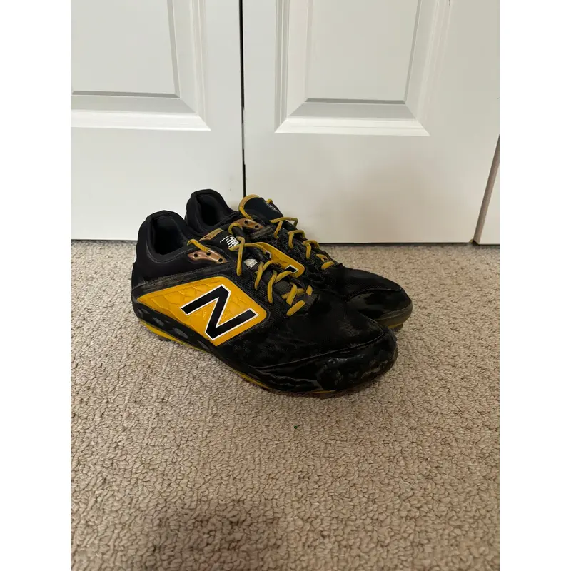 New Balance L3000v4 Metal Cleats Size 10.5