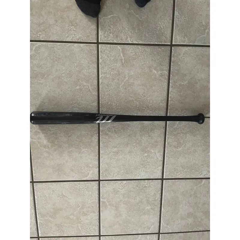 Marucci Bat  Wood 19 oz 29" (Used)