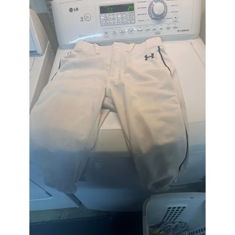 White Used Medium Under Armour Knicker Baseball Pants