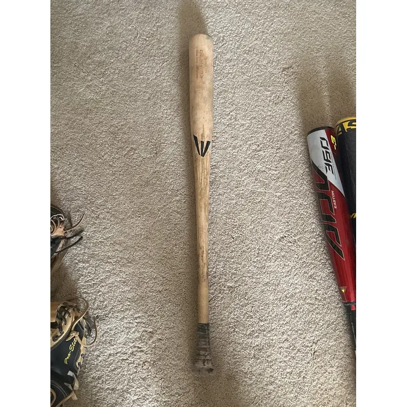 Easton 243 32 Wood bat