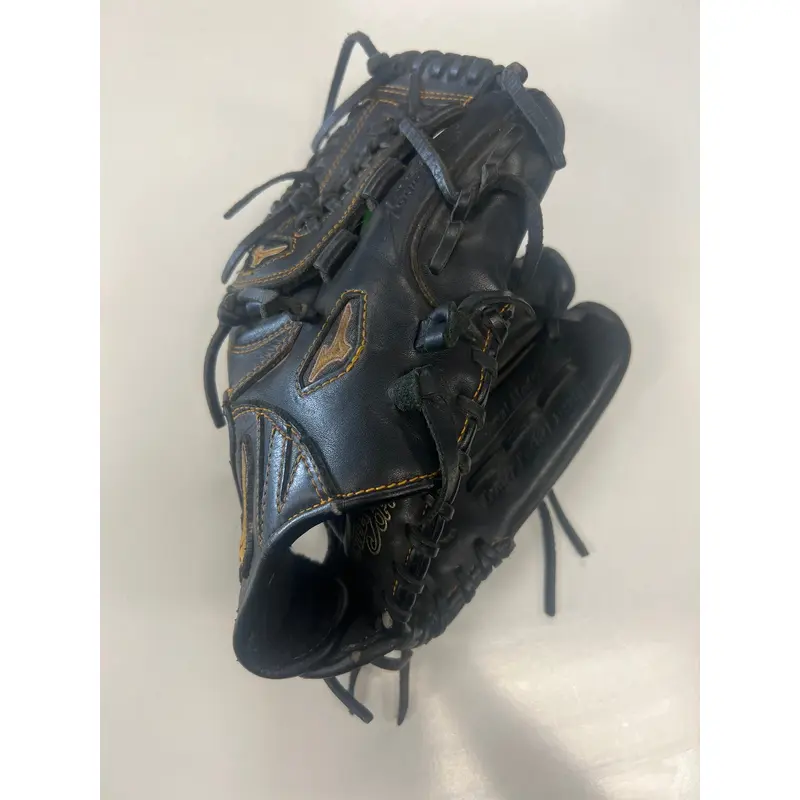 Mizuno RH Baseball Glove 11.5" (Used)