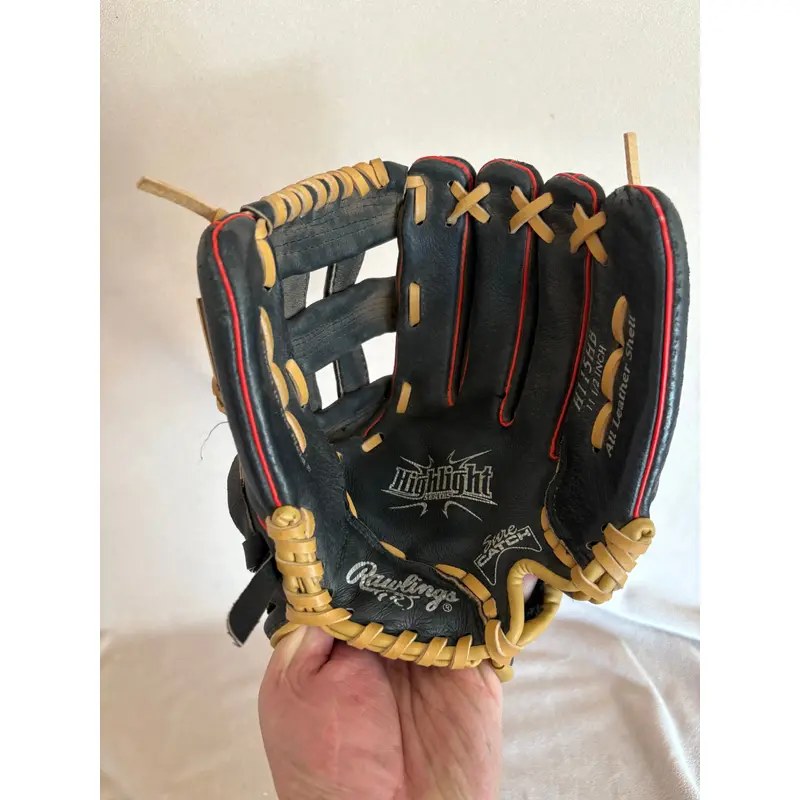 RH Rawlings Highlight Series Baseball Glove 11.5" (Used)
