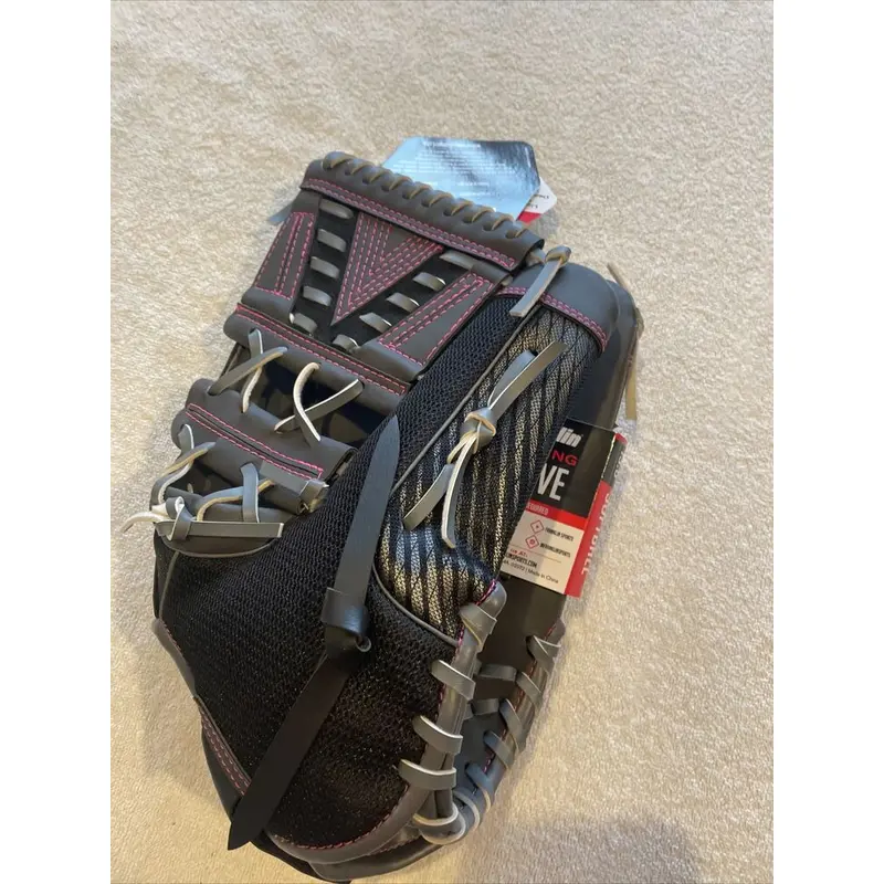 Brand New Girls Size 13 RHT Franklin Fastpitch PRO SERIES Softball glove