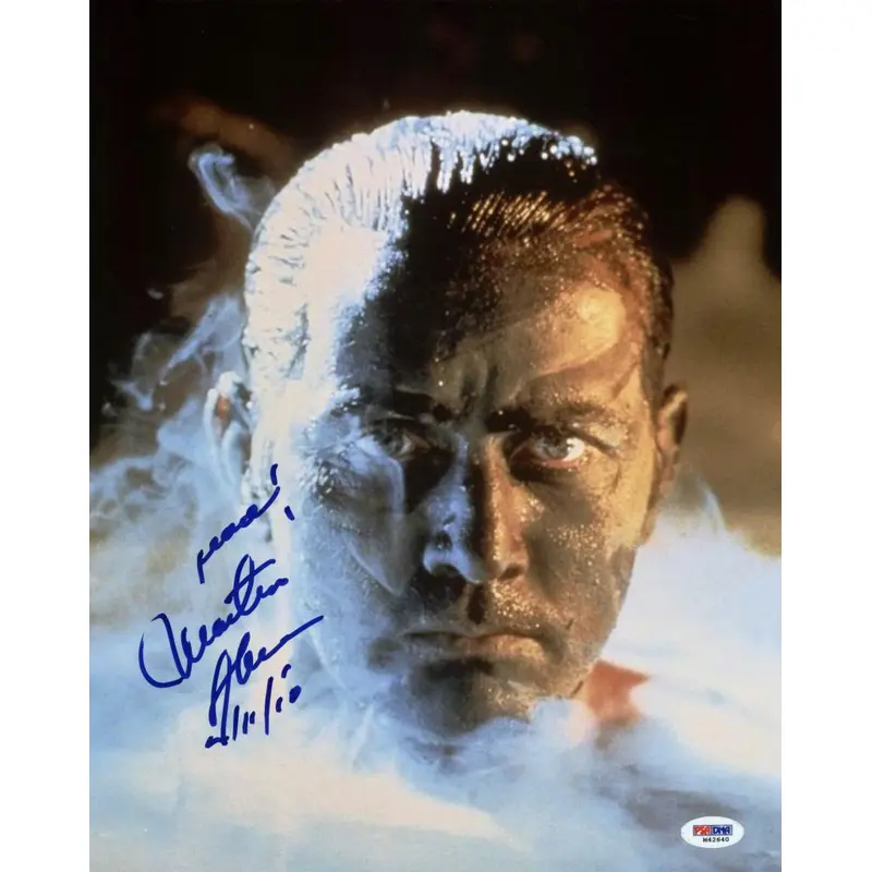 Martin Sheen Apocalypse Now Signed Authentic 11X14 Photo PSA/DNA #M42640